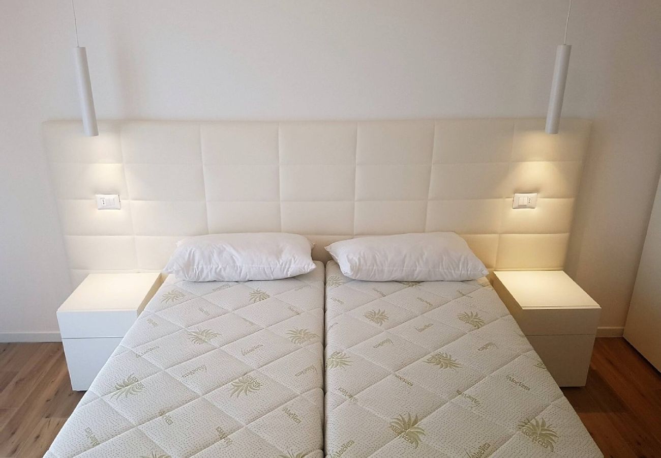 Appartamento a Jesolo - West Village Appartamento - NUOVO con piscina 