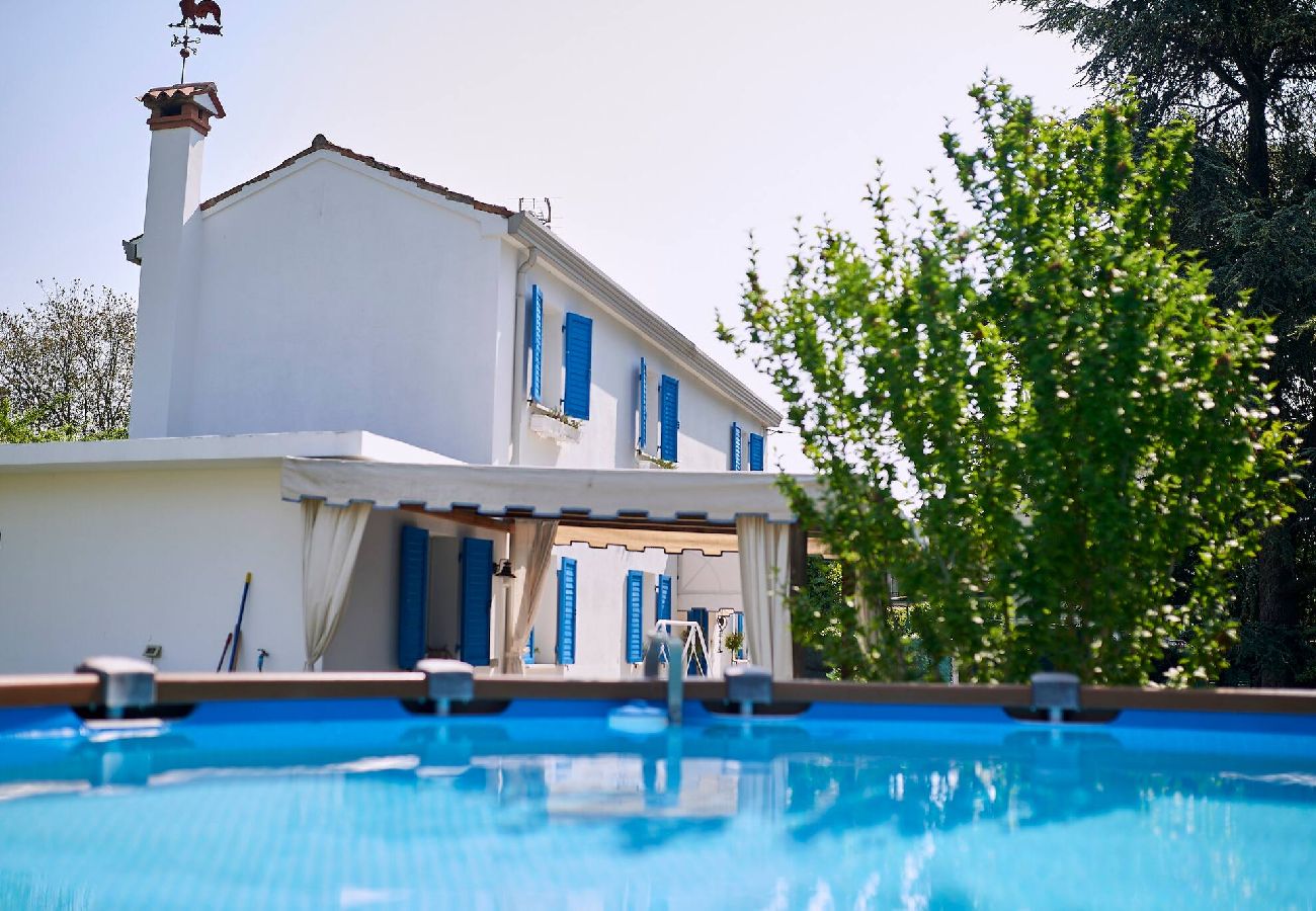 Casa a Jesolo - Cà Del Mar - Villa con giardino e piscina 