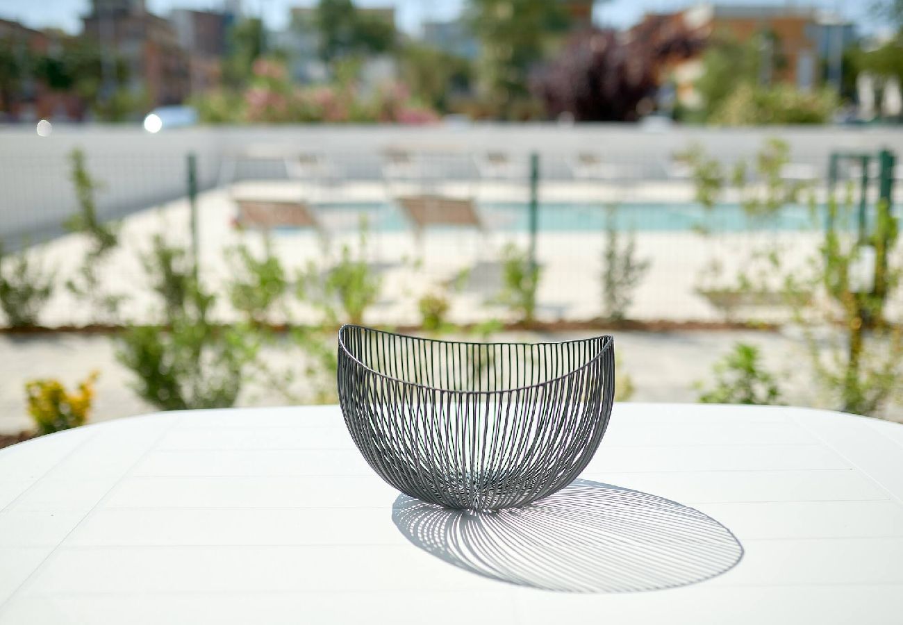Ferienwohnung in Jesolo - West Village Appartamento - NUOVO con piscina 
