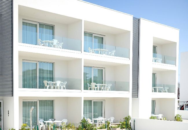 Ferienwohnung in Jesolo - West Village Appartamento - NUOVO con piscina 