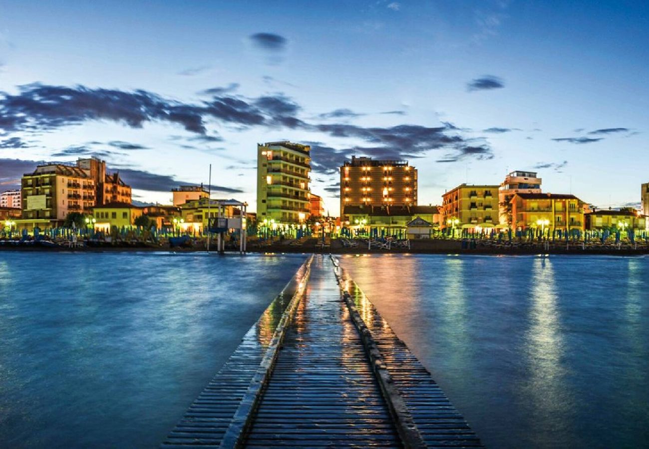 Ferienwohnung in Jesolo - West Village Appartamento - NUOVO con piscina 