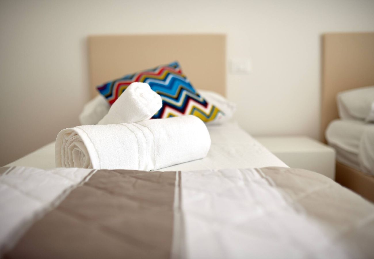 Ferienwohnung in Jesolo - West Village Appartamento - NUOVO con piscina 