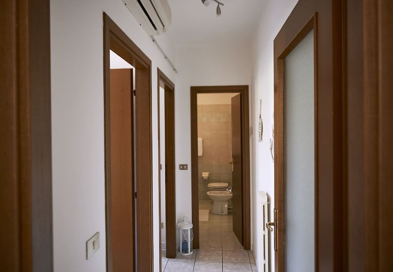 Apartment in Cavallino-Treporti - Grazioso appartamento Cobalto a 100m dal mare 
