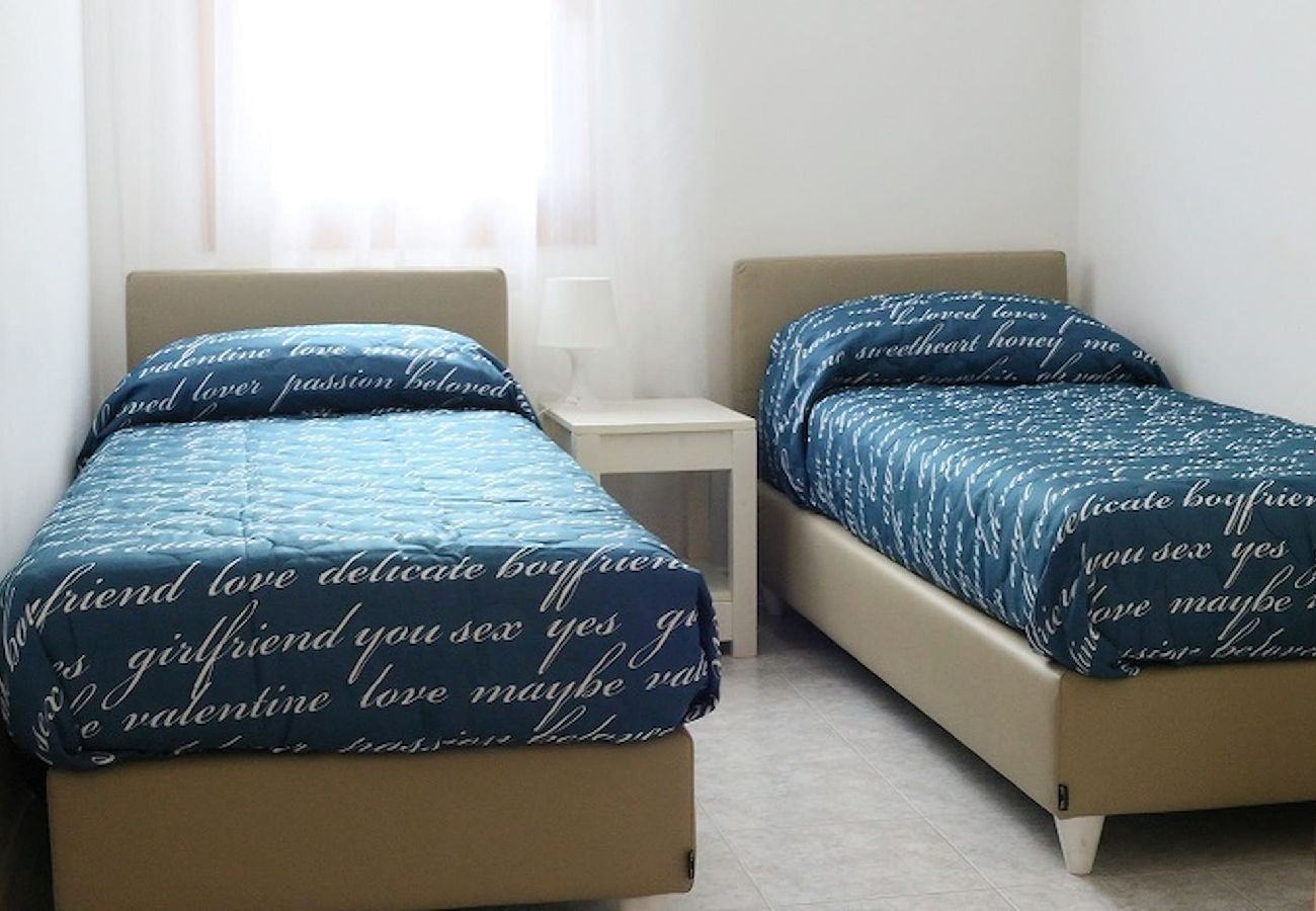 Apartment in Cavallino-Treporti - Grazioso appartamento Cobalto a 100m dal mare 